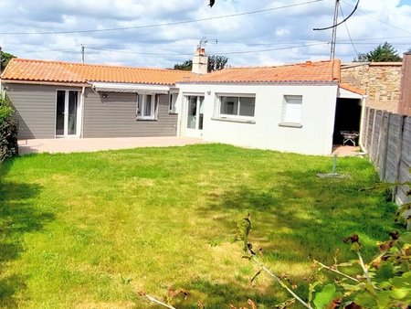 vente maison traditionnelle 5 pièces de 104 m² à le bignon (44140)