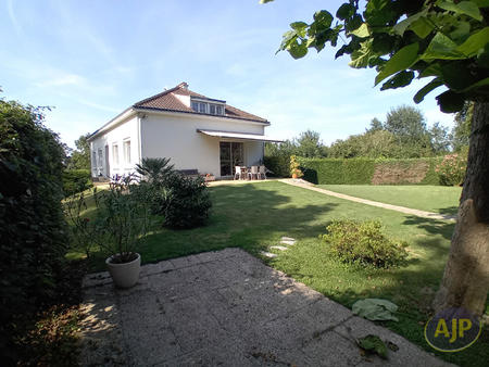 vente maison à vieillevigne (44116) : à vendre / 100m² vieillevigne