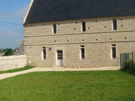 magnifique maison en pierres proche de la gare de bayeux