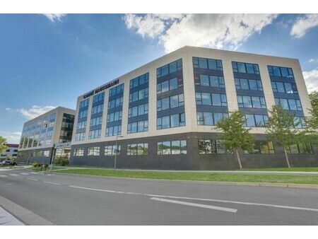 bureaux 125 m²