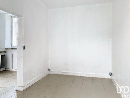 location appartement 1 pièce de 18 m² à melun (77000)