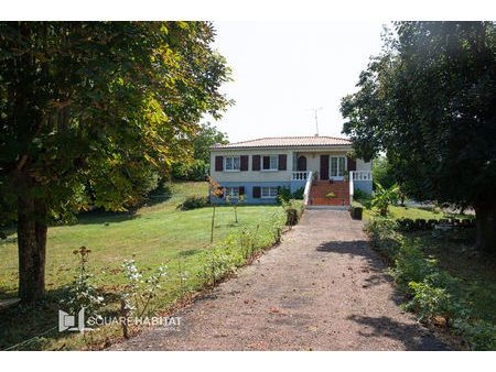 maison à longeves 4 pièce(s) / 3 chambres de 95 m2 proche fontenay le comte