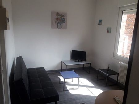 location appartement f2 meublé 25m2