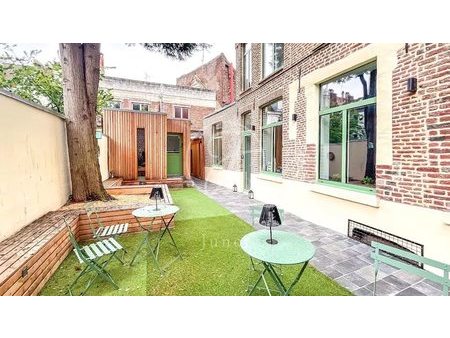 vente immeuble 10 pièces 135 m²