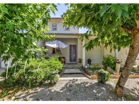 maison rénovée de 125 m² à castelnau-d’estretefonds