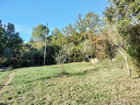 terrain à bâtir à lorgues (83510)