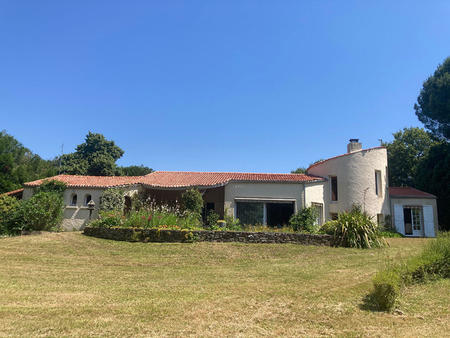 vente maison à mauves-sur-loire (44470) : à vendre / 163m² mauves-sur-loire