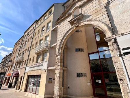 location appartement niort (79000) 4 pièces 97.88m²  790€