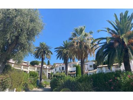 maison cagnes-sur-mer m² t-5 à vendre  685 000 €