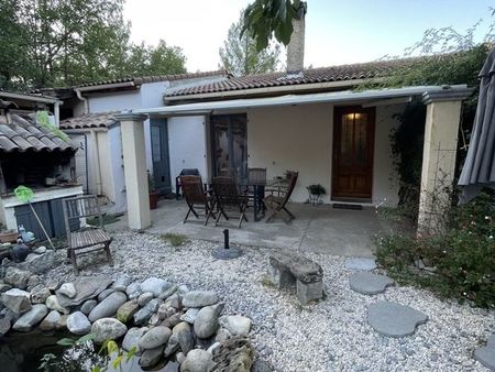 maison de plain-pied sur 3800 m2 de terrain