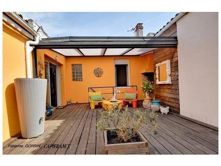 vente maison à aytré (17440) : à vendre / 132m² aytré