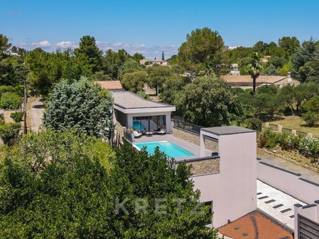 maison de luxe à vendre dans le quartier capouchiné