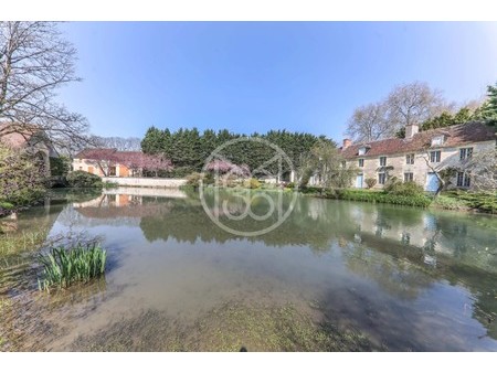 manoir à vendre dans le quartier le banlay-moulin à vent