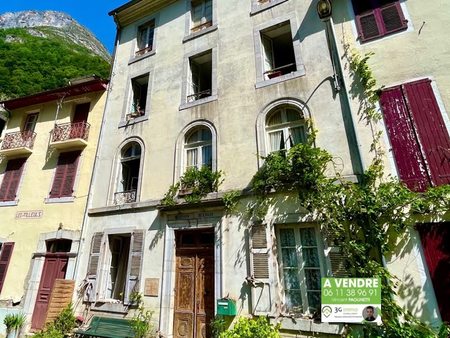 vente maison 12 pièces 353 m²