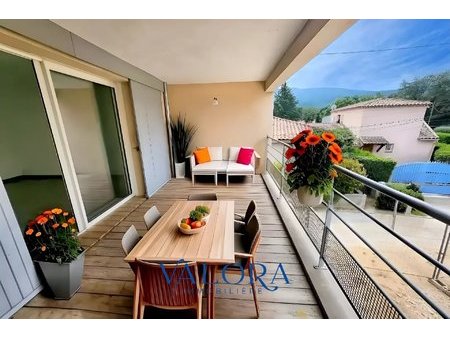 appartement t3 avec terrasse et box ferme - refait a neuf - auriol