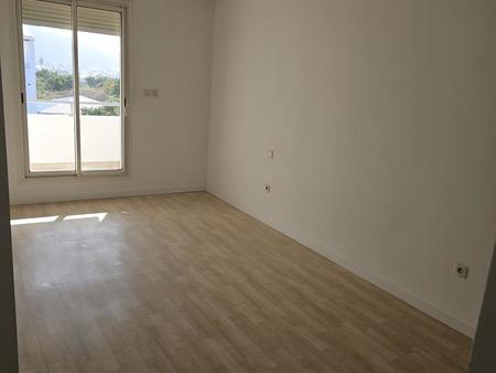 appartement t3 - sainte-clotilde