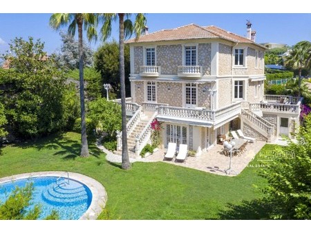 villa de luxe à vendre à cannes