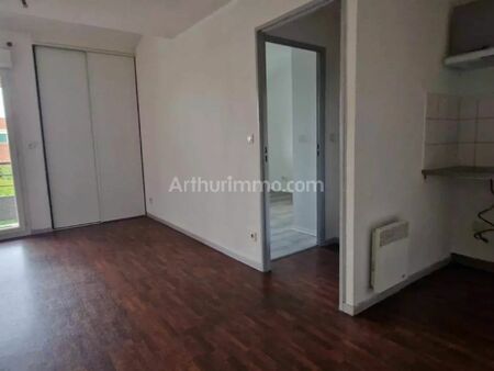 location appartement 2 pièces 33 m2 à lourdes