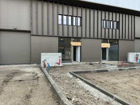 location d'entrepôt de 326 m² à mérignac - 33700