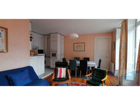 grand appartement de 100 m2