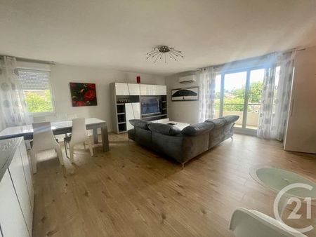 appartement t4 à louer - 4 pièces - 93 30 m2 - albi - 81 - midi-pyrenees