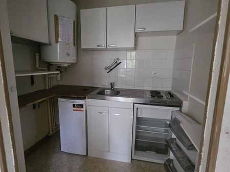 appartement f2 à louer - 2 pièces - 33 65 m2 - montlucon - 03 - auvergne