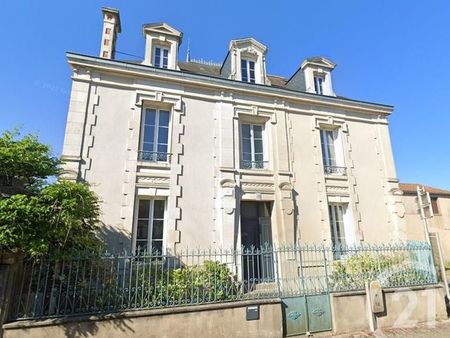 maison à louer - 5 pièces - 195 26 m2 - nalliers - 85 - pays-de-loire