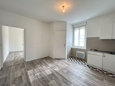 location appartement 2 pièces 31m2 reims 51100 - 440 € - surface privée