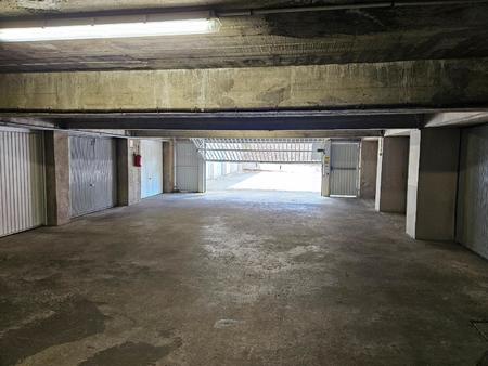 vente garage et parking à rennes bourg l'evêque (35000) : à vendre / rennes bourg l'evêque