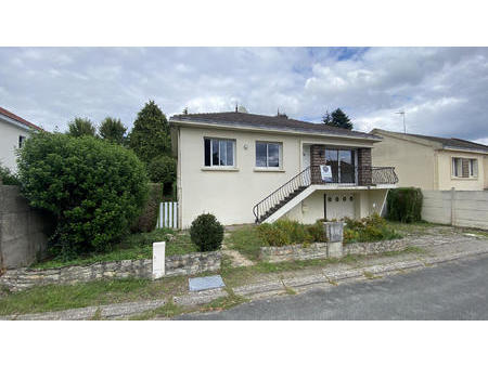 vente maison aux herbiers (85500) : à vendre / 98m² les herbiers