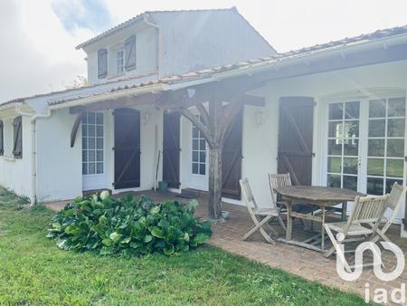 vente maison à saint-hilaire-la-forêt (85440) : à vendre / 93m² saint-hilaire-la-forêt