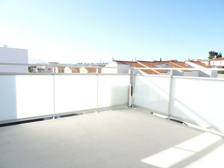 location appartement 3 pièces 51m2 perpignan 66000 - 677 € - surface privée