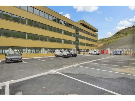 bureaux 6 801 m²