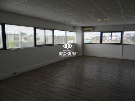 bureaux 1 pièce 110 m² montpellier