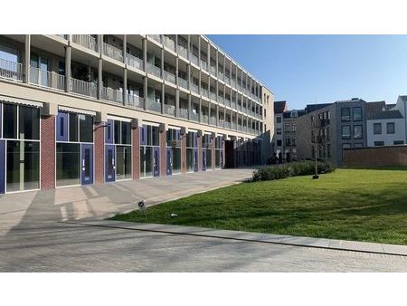 espace commercial à vendre dans la résidence falconhoven à