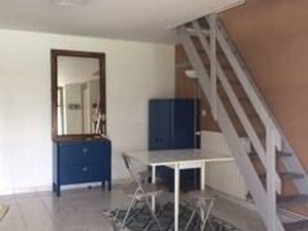 appartement t2 meublé a l'année ou bail mobilité idealement situé vendée / charente mariti