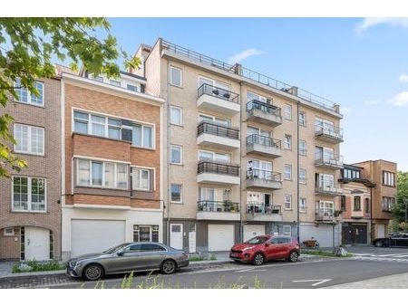 appartement duplex unique de 2 chambres avec jardin