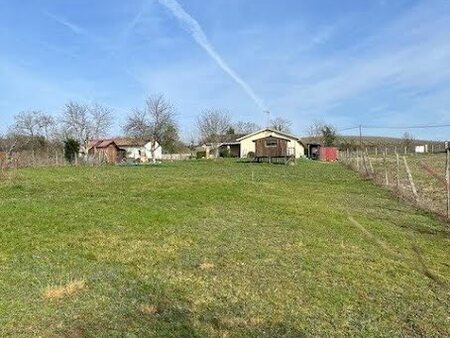 vente terrain 853 m²