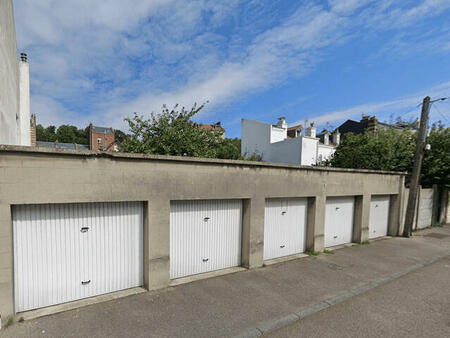 location garage box et parking au havre (76600) : à louer / 10m² le havre