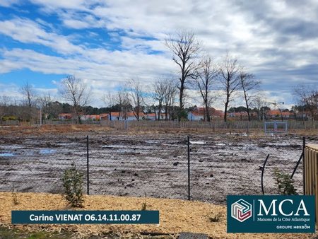 vente terrain 699 m²