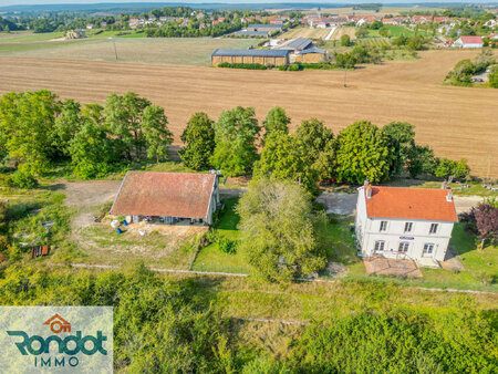 maison 7 pièces/4 chambres 146 m2 sur terrain de 2998 m2 e