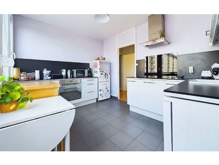 appartement reims 104 m² t-5 à vendre  229 943 €