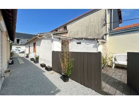 location maison  34 m² t-2 à deauville  950 €