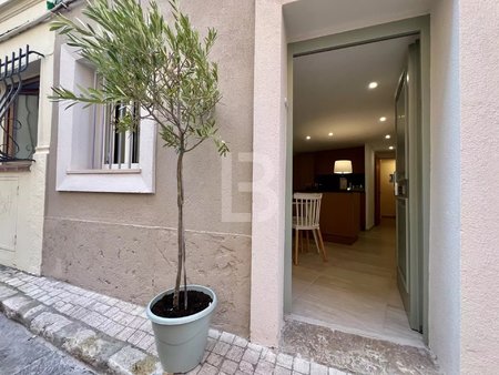 maison de village de charme dans le vieil antibes - entièrement rénovée