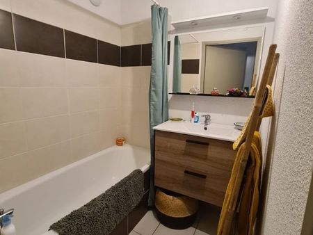 appartement t3 à louer refait à neuf