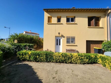 maison de 80 m2 - 3 chambres - 3 faces - jardin piscinable - canohes