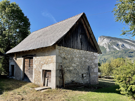 grange avec terrain - massif de la chartreuse - 35 mn de chambéry