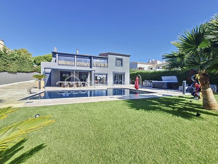 maison de 264 m² à cap d'agde