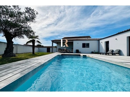 villa de luxe à vendre à la la rochelle