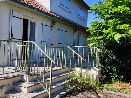 maison cœur de village près de bergerac